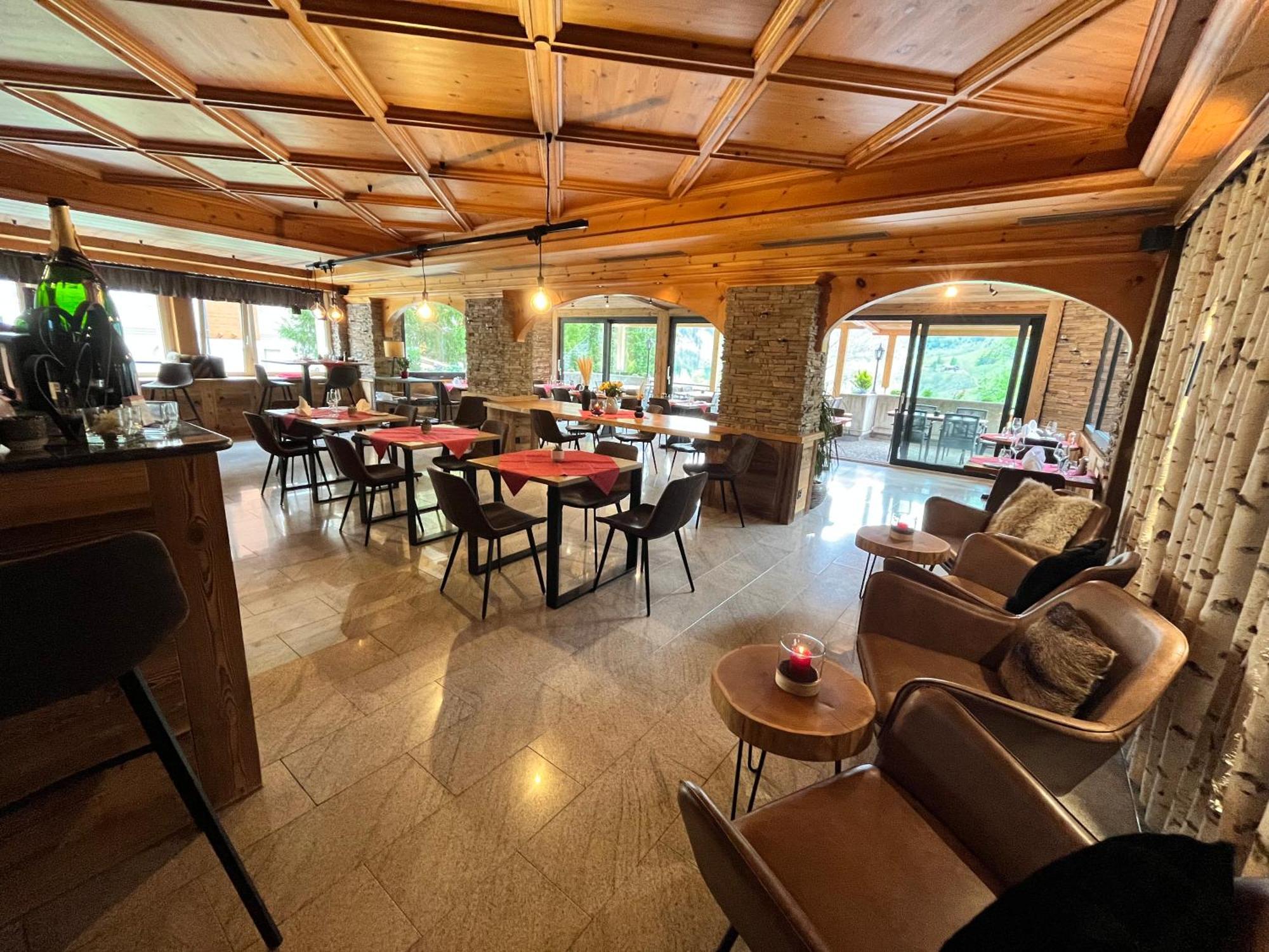 Hotel Alfa Superieur - Leukerbad-Therme Exteriér fotografie